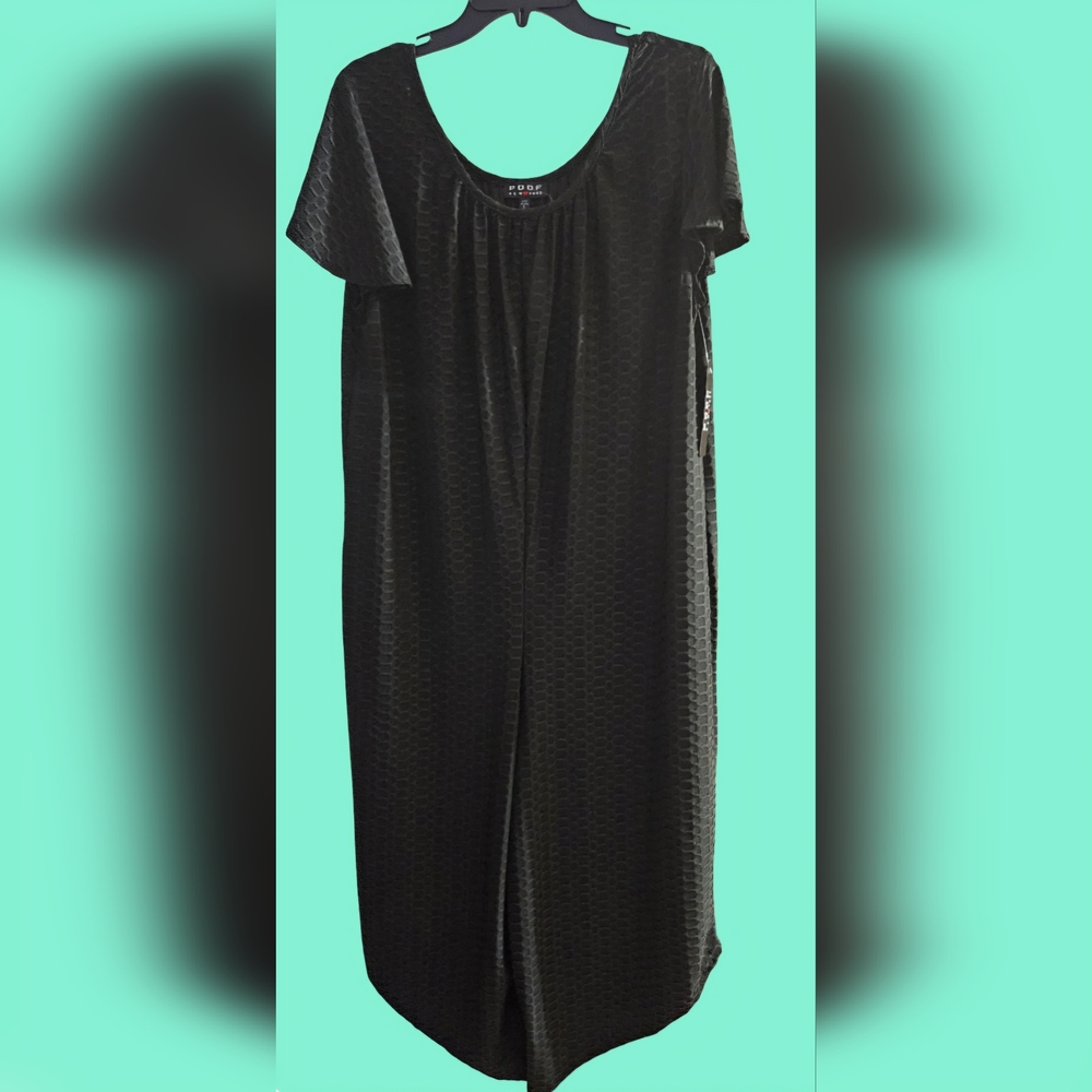 NWT Black Textured POOF JUMPER/Romper with Flutter Sleeves Size L